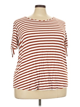 Green Envelope Short Sleeve Top