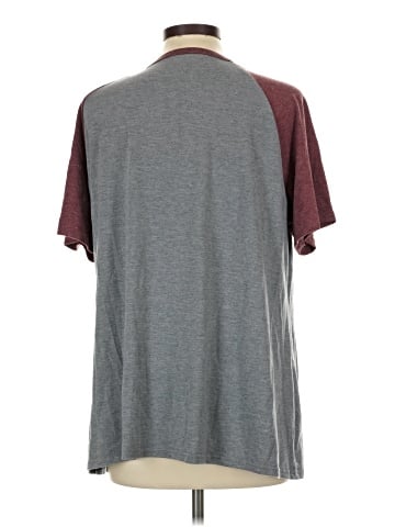 BLOOMCHIC Short Sleeve Henley (view 2)