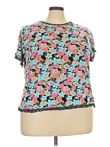 Secret Treasures Short Sleeve T-Shirt (view 1)