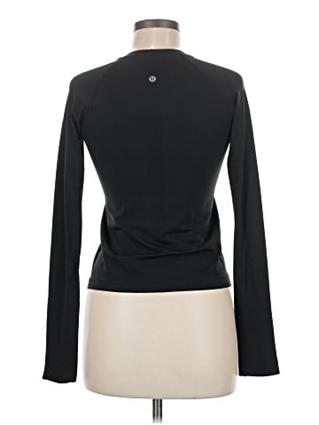 Lululemon Athletica Long Sleeve T-Shirt (view 2)