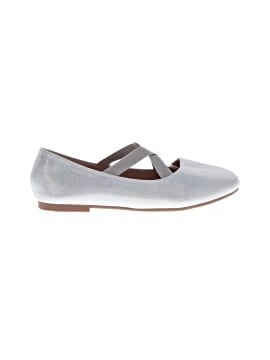 Unbranded Flats (view 1)