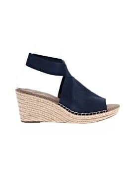White Mountain Wedges (view 1)