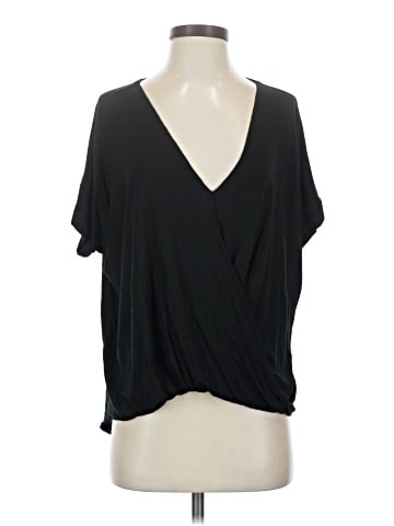 Double Zero Short Sleeve Top (view 1)