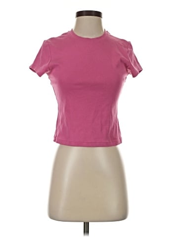 Uniqlo Short Sleeve T-Shirt (view 1)