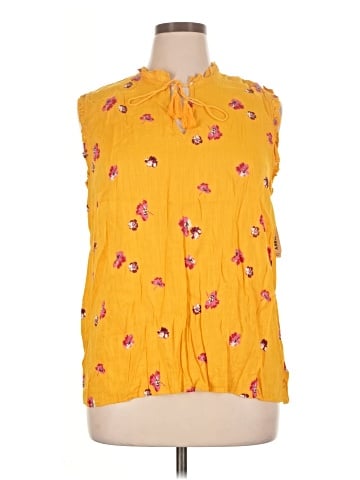 Old Navy Sleeveless Blouse (view 1)