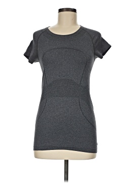 Lululemon Athletica Short Sleeve T-Shirt (view 1)
