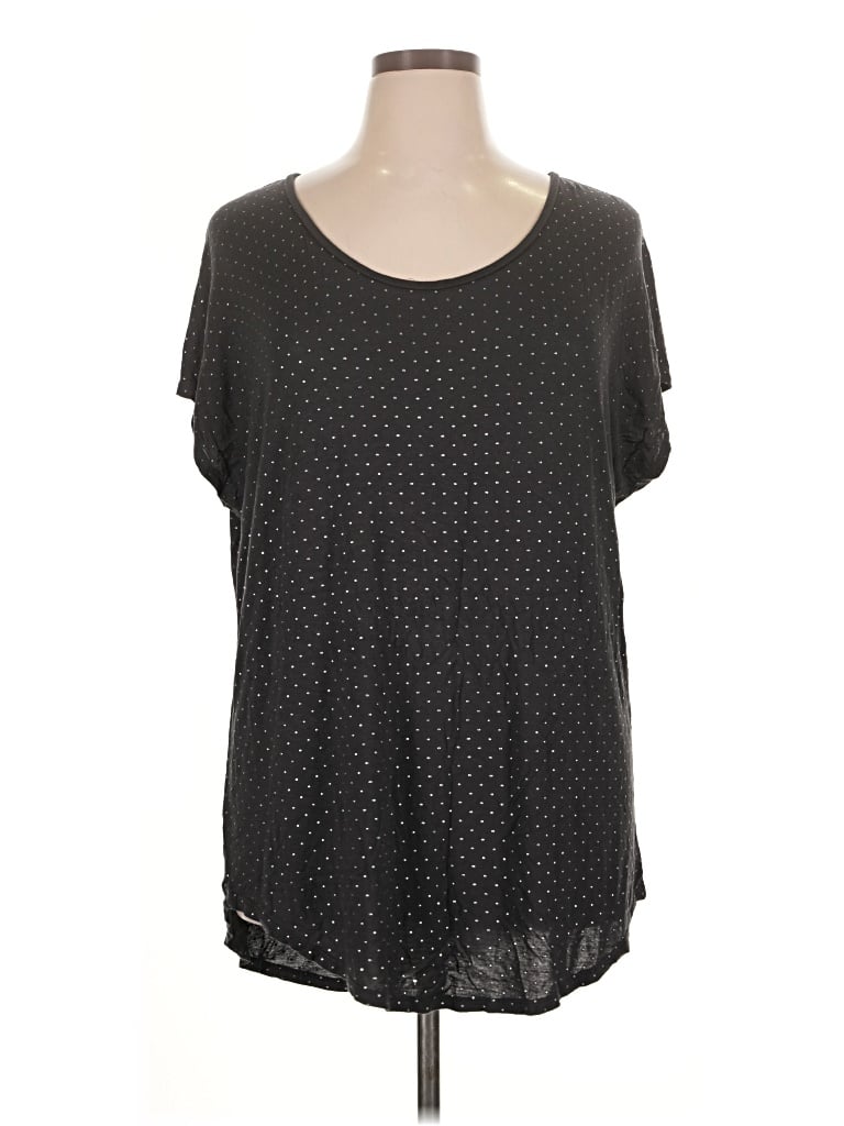 Pre-owned 24/7 Maurices Short Sleeve T-shirt In Black