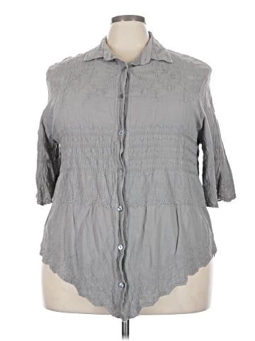 Solitaire 3/4 Sleeve Button-Down Shirt (view 1)