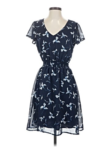Gilli Casual Dress (view 1)