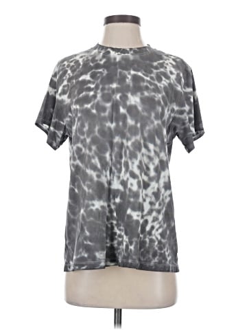 Lululemon Athletica Short Sleeve T-Shirt (view 1)