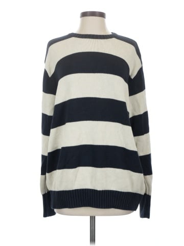 Brandy Melville Pullover Sweater (view 1)
