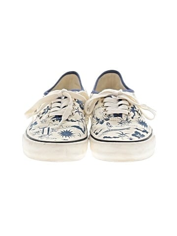 Vans Sneakers (view 2)