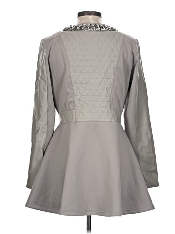 Venus Coat (view 2)