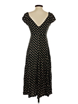 Urban Outfitters Casual Dress (view 2)