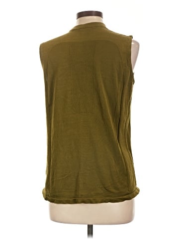Nike Sleeveless Top (view 2)