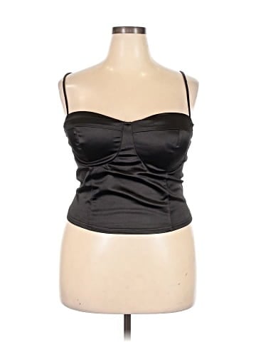 Fashion Nova Sleeveless Top (view 1)