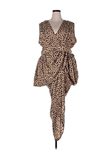 grass-fields Casual Dress (view 1)