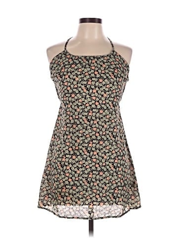 En Creme Casual Dress (view 1)