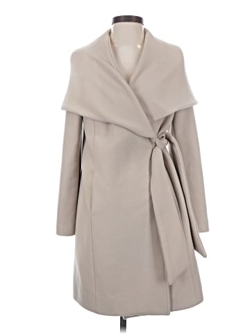 KISA Coat (view 1)