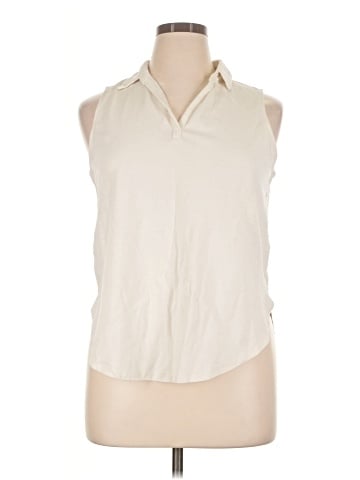 Stylus Sleeveless T-Shirt (view 1)