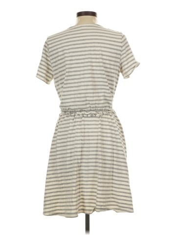 Old Navy Casual Dress (view 2)