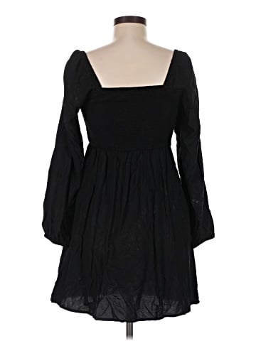 Old Navy Casual Dress (view 2)
