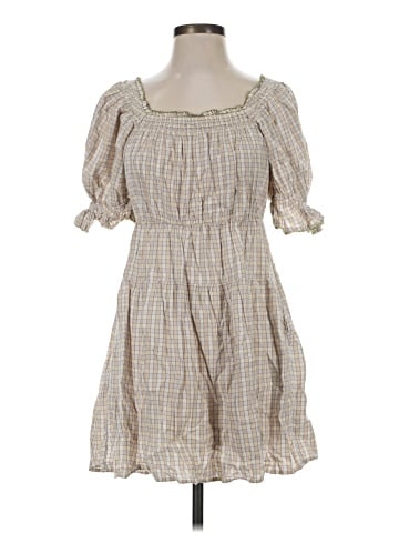 Old Navy Casual Dress (view 1)