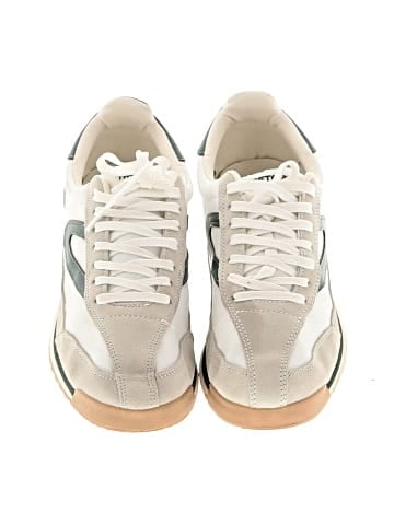 Tretorn Sneakers (view 2)