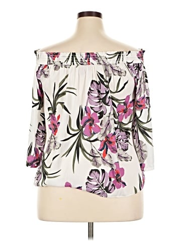 Jennifer Lopez 3/4 Sleeve Blouse (view 2)