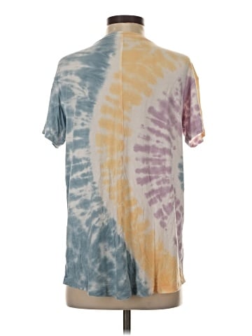American Eagle Outfitters Short Sleeve T-Shirt (view 2)