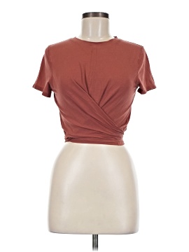 Lululemon Athletica Short Sleeve T-Shirt (view 1)