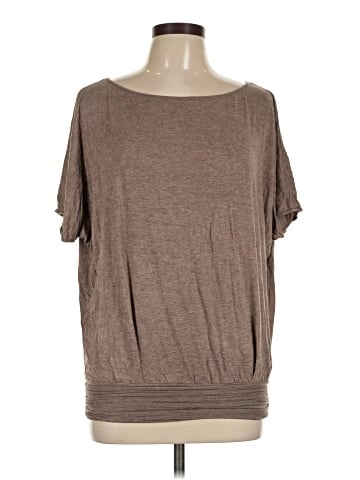 Max Studio 3/4 Sleeve T-Shirt (view 1)