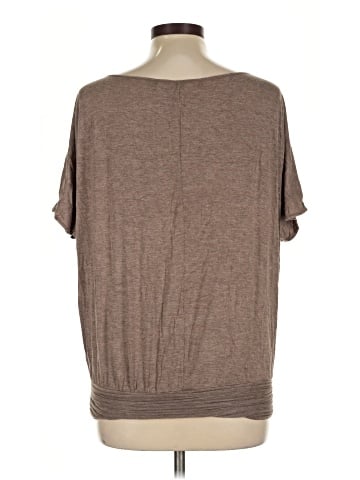 Max Studio 3/4 Sleeve T-Shirt (view 2)