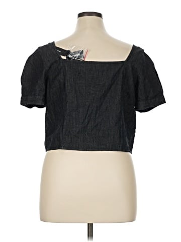 Express Short Sleeve Top (view 2)