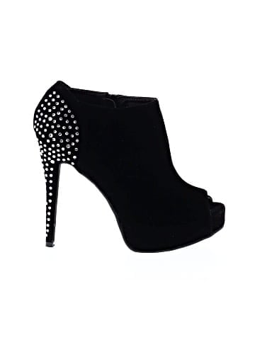 Deb Heels (view 1)