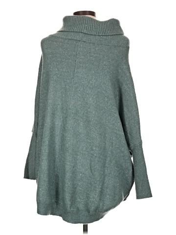 Nina Leonard Poncho (view 2)