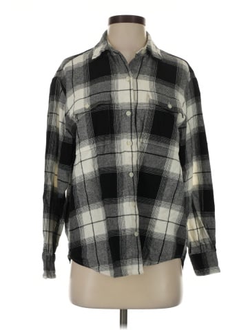 Old Navy Long Sleeve Button-Down Shirt (view 1)