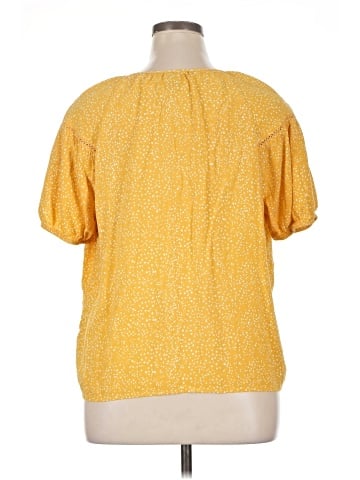 Como Black Short Sleeve Blouse (view 2)