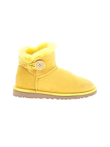 Ugg Australia Ankle Boots (view 1)