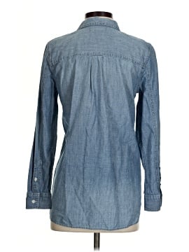 Madewell Chambray Classic Ex-Boyfriend Shirt in Mazzy Wash (view 2)