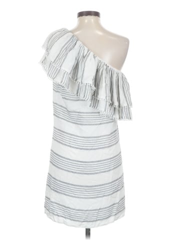 Saks Fifth Avenue Casual Dress (view 2)