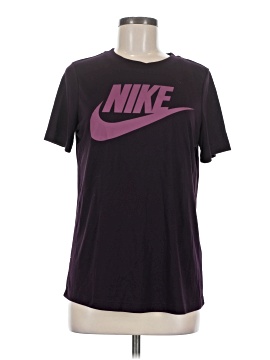 Nike Short Sleeve T-Shirt (view 1)