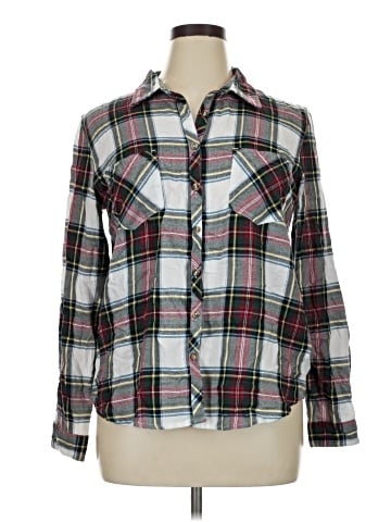 Maurices Long Sleeve Button-Down Shirt (view 1)