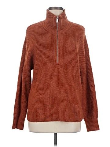 Old Navy Pullover Sweater (view 1)