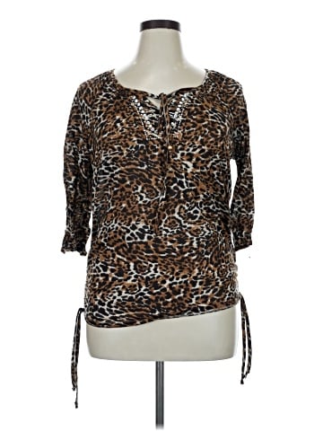 Bobbie Brooks 3/4 Sleeve Blouse (view 1)
