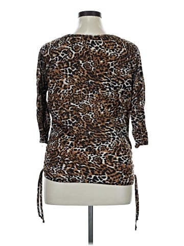 Bobbie Brooks 3/4 Sleeve Blouse (view 2)