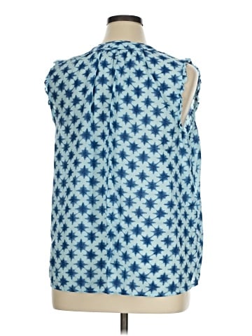 Lane Bryant Sleeveless Button-Down Shirt (view 2)