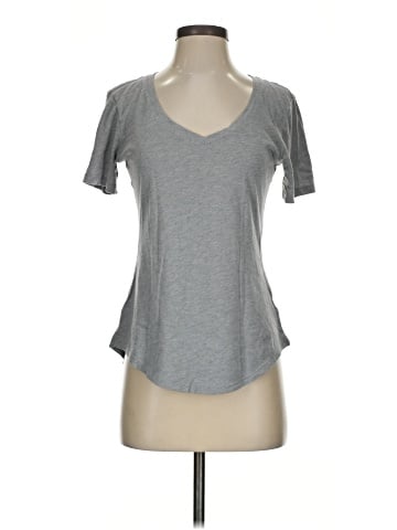 Victoria's Secret Short Sleeve T-Shirt (view 1)