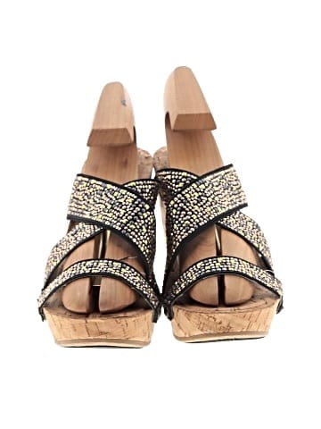 XOXO Wedges (view 2)
