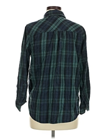 Time and Tru Long Sleeve Button-Down Shirt (view 2)